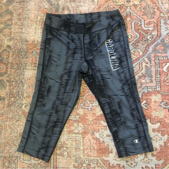 Carolina UNC mid-calf leggings by Champion - Picture 1 of 6